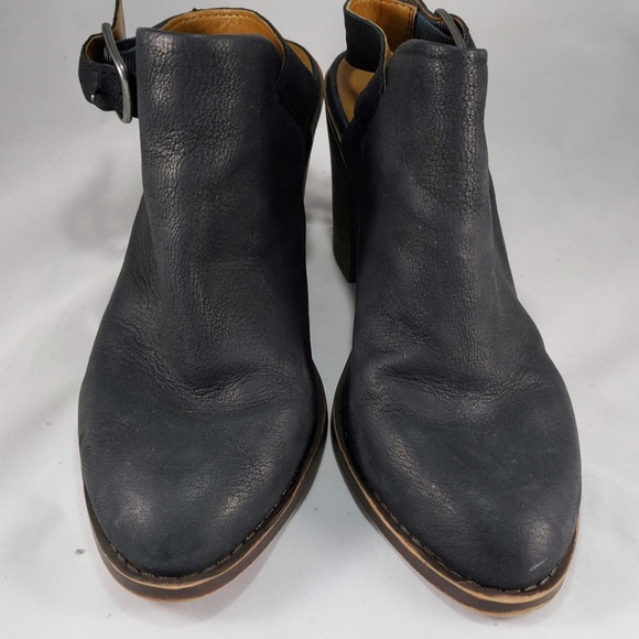 LUCKY BRAND Black Block-Heel Leather Ankle Boots - Picture 3 of 7